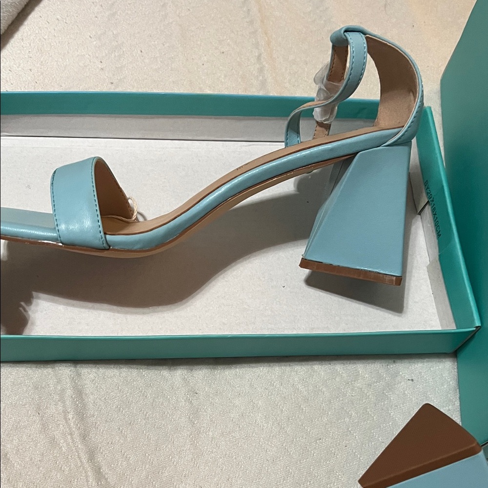 Francesco Milano  turquoise Heels